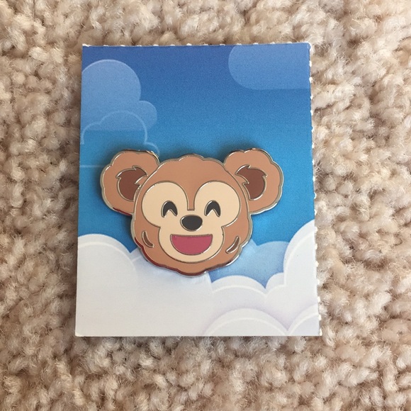 Disney Parks Aulani Duffy Bear Emoji Pin - Picture 4 of 5
